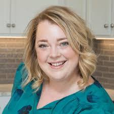 Kristine Kohl's Instagram, Twitter & Facebook