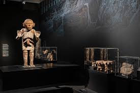 De azteken waren oorspronkelijk een nomadische indiaanse volksstam: Azteken Weltmuseum Wien
