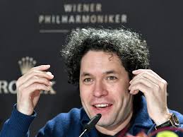 «jetzt kann ich in frieden sterben». Neujahrskonzert 2017 Dirigent Gustavo Dudamel Zeigt Sich Vorab Euphorisch Kultur Vienna At