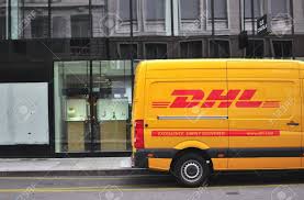1 217 007 · обсуждают: Genf Schweiz 3 September Dhl Auto Auf Der Strasse Im Stadtzentrum Von Genf Am 3 September 2015 Dhl Ist Ein Unternehmen Das Dienstleistungen Internationale Lieferung Lizenzfreie Fotos Bilder Und Stock Fotografie Image 55766597