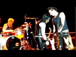 joan jett the blackhearts joan dougie everyday people emerald queen casino 21 05 2011