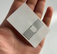 ‫علامة علم RFID للزجاج السائل ومنتجات الحيوانات الأليفة‬‎