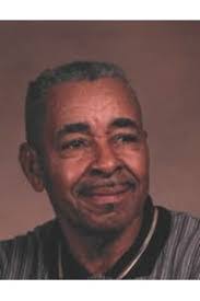 Carrie Garrett's Instagram, Twitter & Facebook