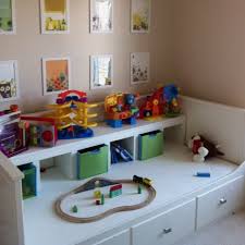Pin Von Island Picnic Purely Organi Auf Playroom Ideas Kinder Zimmer Spielzimmer Ideen Hemnes Tagesbett