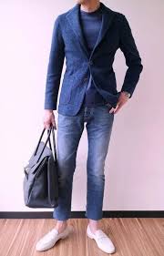 20 Latest Engagement Dresses For Men Engagement Outfit Ideas For Indian Groom Bling Sparkle Men Ropa Moda Para Hombre Casual Estilo Elegante Para Hombres
