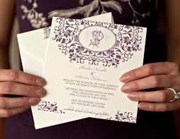Contoh isi surat undangan pernikahan kristen. Desain Undangan Pernikahan Unik Dan Simple Decodeko