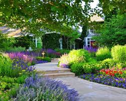 17 Lavender Garden Designs Ideas Design Trends Best Garden Design Best Garden Ideas Di Landscape Design Front Garden Landscape Front Yard Landscaping