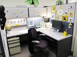 30 Cubicle Decor Ideas To Make Your Office Style Work As Hard As You Do Cubicle Design Cubicle Decor Office Office Desk Decor