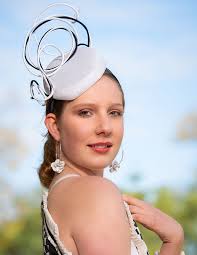 Buy hats and fascinators online sales