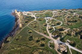 A livello culturale, musée mémorial bataille de normandie e juno beach. Pointe Du Hoc Omaha Beach American Cemetery Day Trip From Paris To Normandy Bayeux Francia