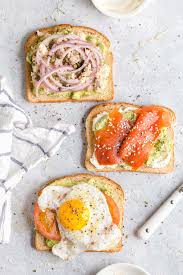 Easy Avocado Toast Recipes For 250 Calories Or 5 Ww Points Recipe Avocado Toast Recipe Toast Recipes Avacado Recipes