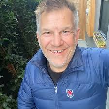 Mark Campagna's Instagram, Twitter & Facebook