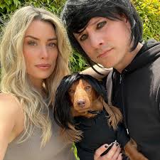 Arielle Vandenberg added a new photo.