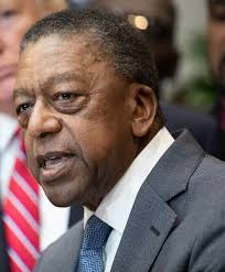 We will compare their net worth's, income sources, assets, cars, mansions, jewellery and who is eating life with a big spoon. Black Billionaires Wikipedia