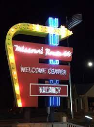 Florida calls out some its most recognizable state symbols—the palm tree and the orange—on its welcome signs. The Sign Out Front Missouri Route 66 Welcome Center Vacancy Picture Of Highway 66 Welcome Center Conway Tripadvisor