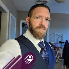 How to indicate friendliness in game without mic?