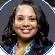 Carla Hooker's Instagram, Twitter & Facebook