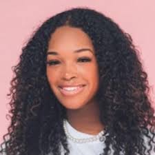 Maranda (@marandasilveyy)