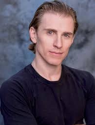 Christopher Popp's Instagram, Twitter & Facebook