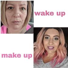 Sharing story and relationship topics in whatsapp community