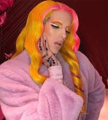 From the income he receives from different sources, he has been able to buy himself a luxury house and fast cars. Jeffree Star Net Worth 2021 Biography Wiki Career Facts Online Figure Jeffree Star Jeffree Star Instagram Jeffry Star