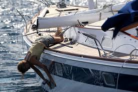 In acest moment 2673 filme online pe site. Adrift SupravieÈ›uind Pe Mare O SplendidÄƒ Poveste De Iubire È™i Curaj Marea Dragoste