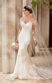 2016 In Stock Cheap Wedding Dresses Under 100 With Illusion Long Sleeves And Off Shoulder Appliq Gaun Pengantin Renda Gaun Perkawinan Gaun Pengantin Yang Indah