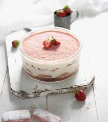Tiramisu D Ete Aux Fraises Et Aux Biscuits De Reims Biscuit De Reims Alimentation Tiramisu