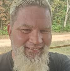 Notre Dame Football are throwing a hissy fit and refusing to play in a Bowl  Game after missing the playoffs 🤣