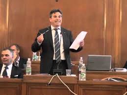 Il sindaco dimissionario di foggia franco landella (lega) è stato arrestato e messo ai domiciliari dagli agenti della squadra mobile con le accuse di corruzion . Un Anno Di Landella Foggia E Migliorata Rec24 It