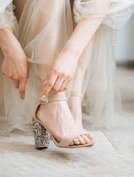Des réjouissances on ne peut plus classiques, mais inimaginables pendant l'été 2020. 5 Conseils Pour Choisir Des Chaussures Pour Invitee De Mariage