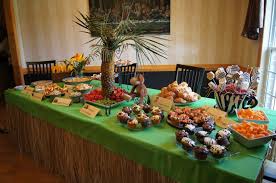 Pin By Jennifer Norland On Baby Showers Safari Baby Shower Decorations Safari Baby Shower Jungle Baby Shower Theme