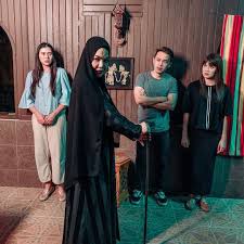 Dukun official trailer hd | di pawagam 5 april 2018. Dukun Movie Cast