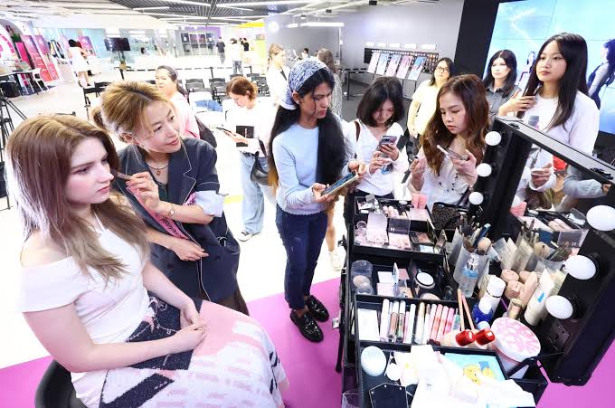 Travelers take a shine to Korean beauty, wellness tourism - The Korea Times