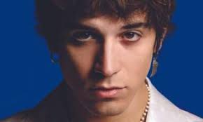 Alex Album in uscita il 10 giugno. Ecco tracklist, copertina e pre order