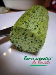 Beurre Aromatise Au Basilic Mes Brouillons De Cuisine Recettes De Cuisine Beurre Basilic