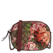 Gg supreme mini chain bag gucci women's shoulder bags 409535klqhg8526 these pictures of this page are about:gucci supreme chain bag. Gucci Multicolor Blooms Gg Supreme Canvas And Leather Mini Chain Bag Gucci Tlc