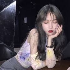 新浪微博美女生活照片头像，微博女生自拍时尚好看优质头像(8张 ...