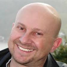 Frühstück am Markusplatz in Venedig im Cafe Florian. Ich liebe es und ab  und an gönne ich mir dieses Frühstück gerne. Wenn man ein Genießer ist, ist  es genau das Richtige. Doch