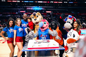 The clippers are known as the los angeles clippers everywhere else: La Clippers On Twitter Happy Birthday To The Best Mascot In The Nba Fly High Chuckthecondor Chuckturnstwo