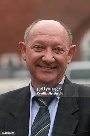 Walter Egger's Instagram, Twitter & Facebook