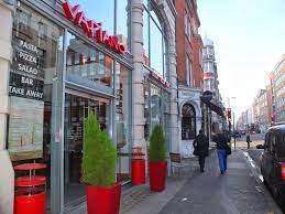 Police believe 'altercation erupted between two men' before incident in london. Lunch At Vapiano Oxford Circus