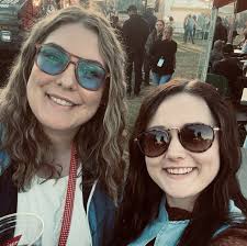 Dayton Servonnet and Daphne Olsen's Wedding Website