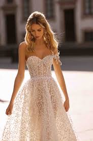 24 Of The Hottest Wedding Dress Styles In 2020 Once Wed Glamourous Wedding Dress Berta Wedding Dress Wedding Dresses