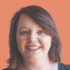 Delia Casey's Instagram, Twitter & Facebook