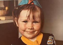 This special young Malin lady celebrates her 34th Birthday today. You are a  blessing Fiona. ❤️