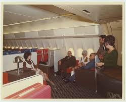 Dc 10 Luxury Liner Coach Lounge American Airlines Vintage Airlines Airline Interiors