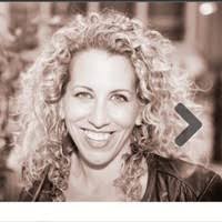 4 perfiles de «Mirella Ortiz»