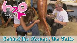 Vous cherchez à regarder la série les sirènes de mako saison 2 épisode 9 en streaming vf et vostfr ? H2o Et Les Sirenes De Mako Deux Series Un Univers