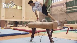 東京奧運體操男子全能決賽28日登場，「鞍馬王子」李智凱在拿手的鞍馬項目發生失誤，僅拿12.666分，全能排名21。 中央社記者吳家昇攝 110年7月28日 中央廣播電台 · 1 天前 12gngyvqe9jj4m